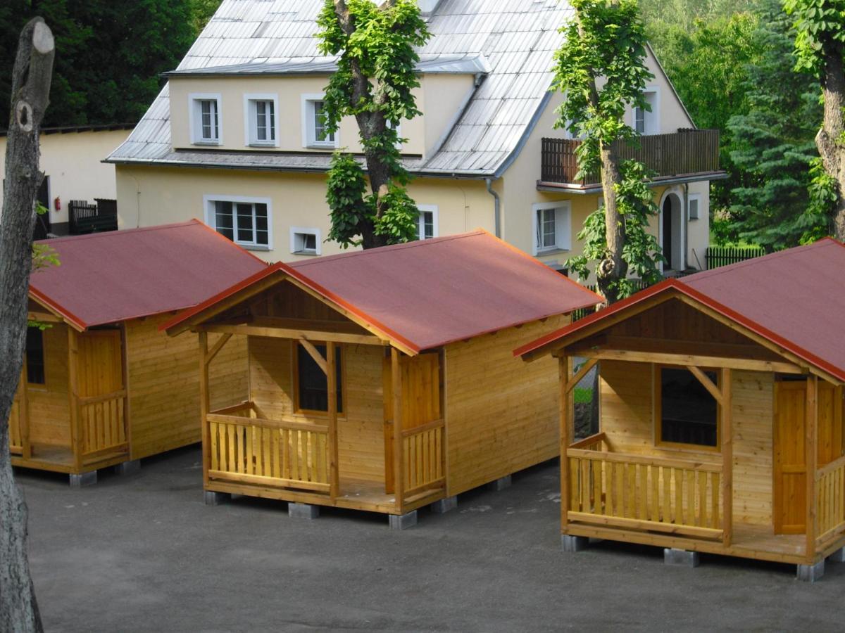 Chatová osada jezerní údolí Stráž pod Ralskem Exterior foto